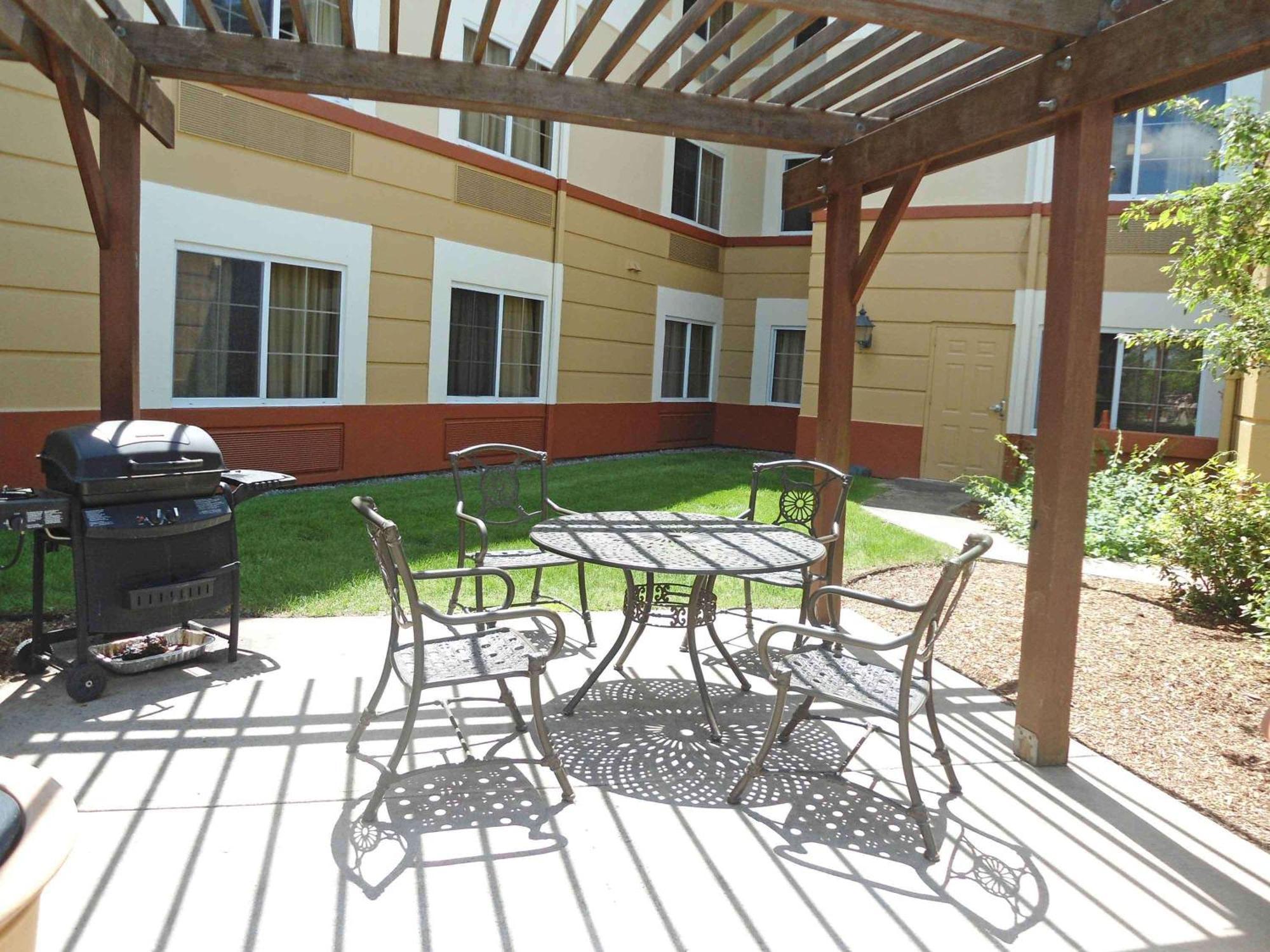 Extended Stay America Suites - Boston - Westborough - Computer Dr Exterior foto